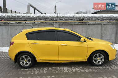 Хетчбек Geely Emgrand 7 (EC7) 2011 в 