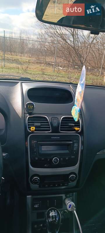 Седан Geely Emgrand 7 (EC7) 2012 в Бучі