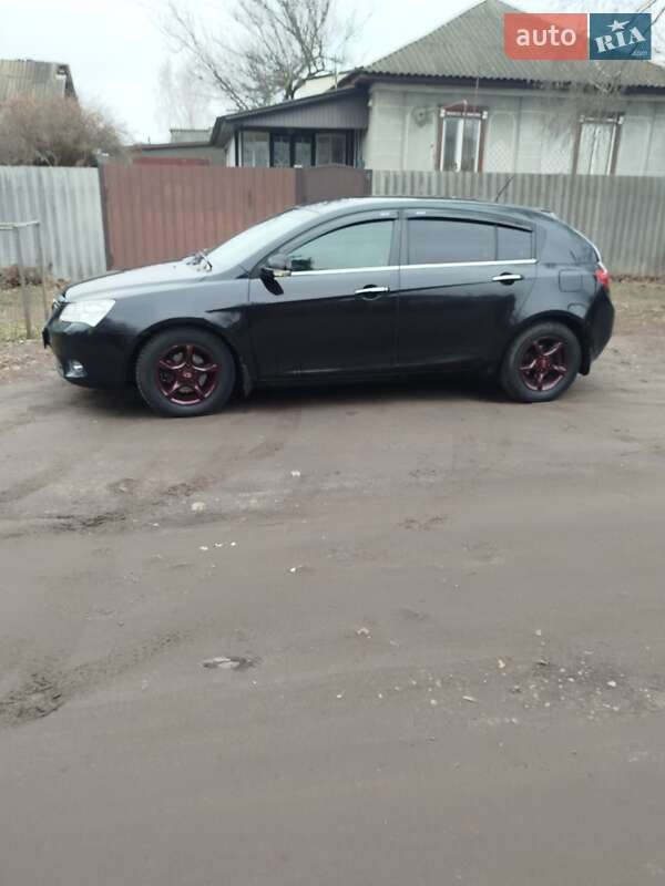 Седан Geely Emgrand 7 (EC7) 2013 в Сумах