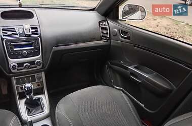 Седан Geely Emgrand 7 (EC7) 2013 в 