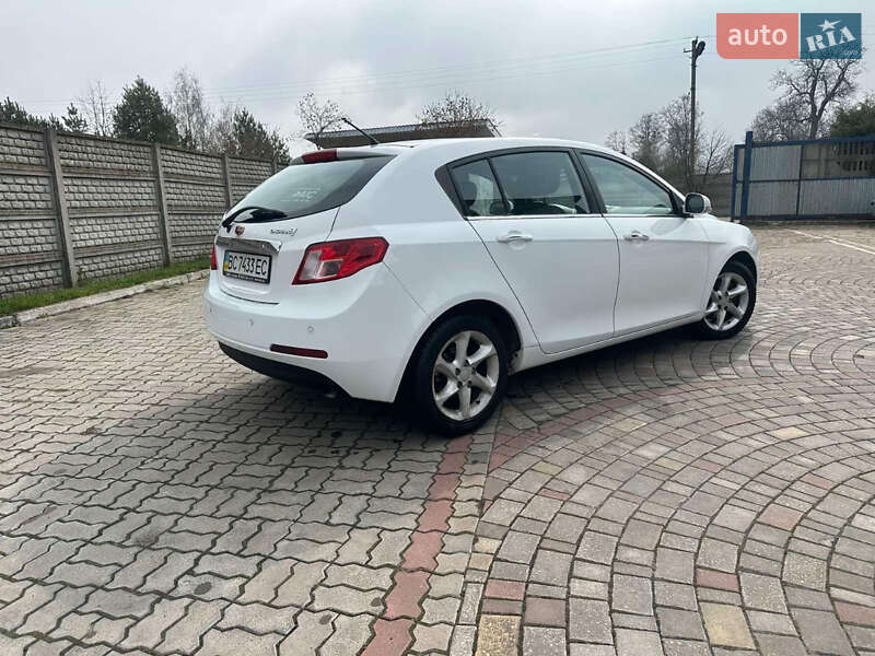 Хэтчбек Geely Emgrand 7 (EC7) 2013 в Сокале фото 4 Хэтчбек Geely Emgrand 7 (EC7) 2013 в Сокале