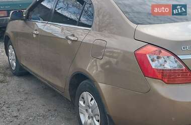 Седан Geely Emgrand 7 (EC7) 2013 в 