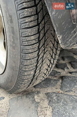 Хэтчбек Geely Emgrand 7 (EC7) 2011 в 