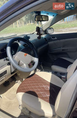 Седан Geely Emgrand 7 (EC7) 2012 в 