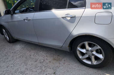 Седан Geely Emgrand 7 (EC7) 2013 в 