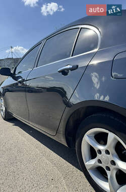 Седан Geely Emgrand 7 (EC7) 2013 в 