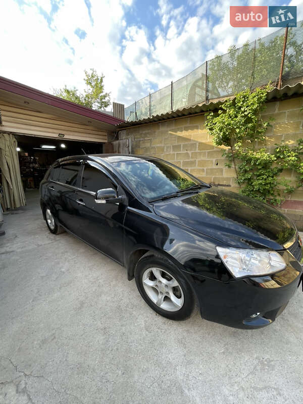 Хетчбек Geely Emgrand 7 (EC7) 2014 в Кривому Розі