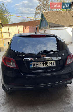 Хетчбек Geely Emgrand 7 (EC7) 2014 в 