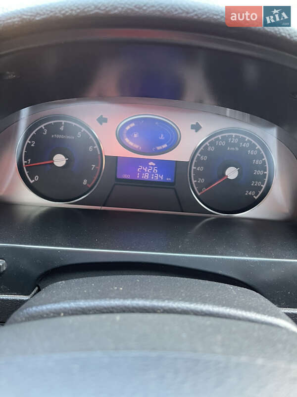 Хетчбек Geely Emgrand 7 (EC7) 2014 в Кривому Розі