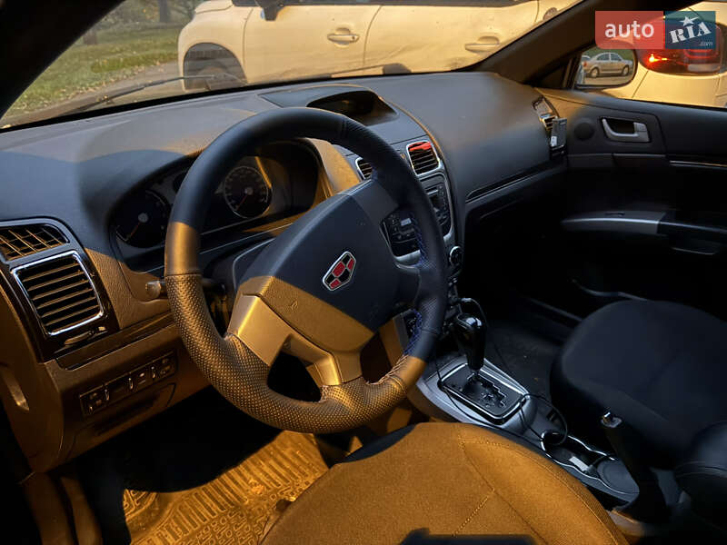 Седан Geely Emgrand 7 (EC7) 2014 в Долині