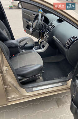 Седан Geely Emgrand 7 (EC7) 2012 в 