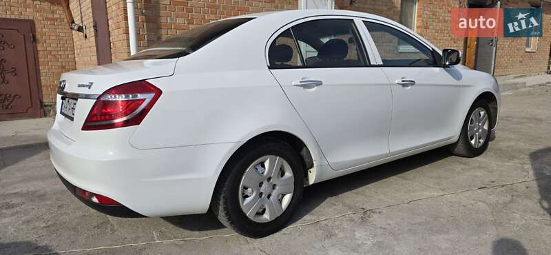 Седан Geely Emgrand 7 (EC7) 2017 в Кропивницком