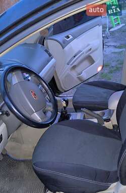 Хетчбек Geely Emgrand 7 (EC7) 2012 в 