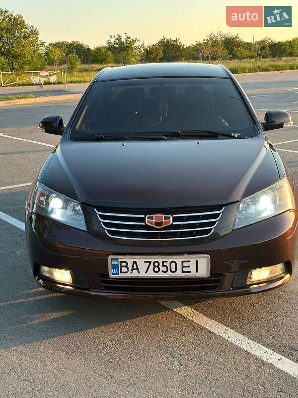 Седан Geely Emgrand 7 (EC7) 2013 в 