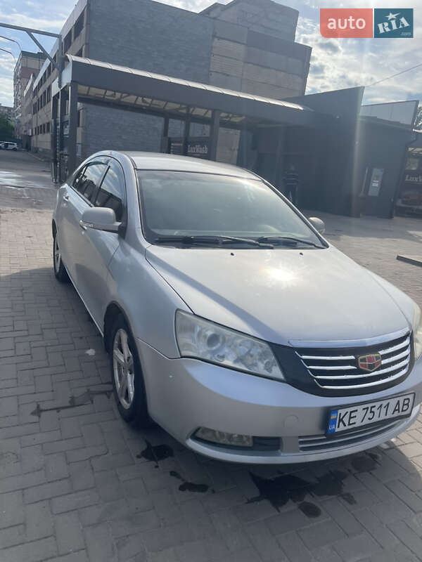 Седан Geely Emgrand 7 (EC7) 2011 в Кривом Роге