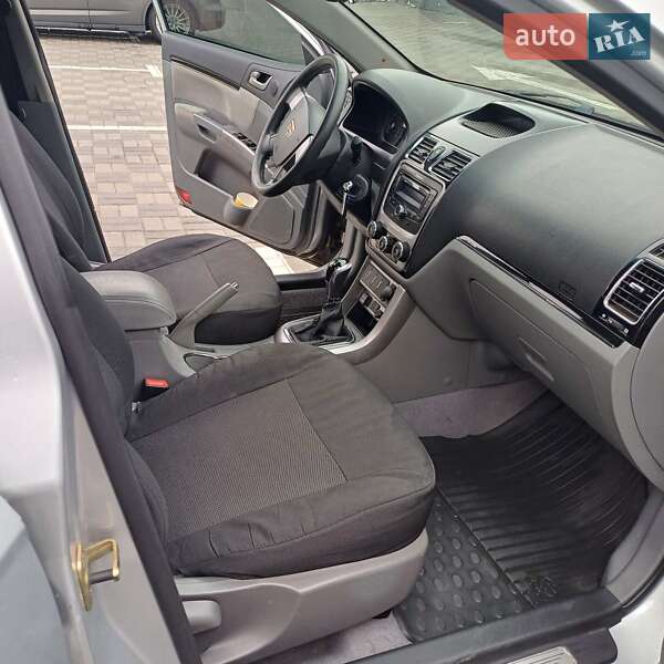 Седан Geely Emgrand 7 (EC7) 2013 в Софиевской Борщаговке