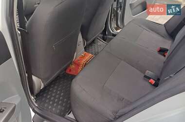 Седан Geely Emgrand 7 (EC7) 2013 в 