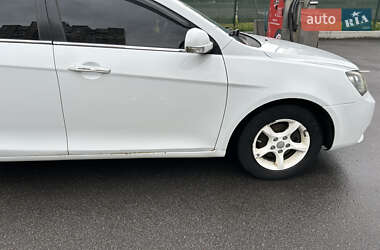 Седан Geely Emgrand 7 (EC7) 2014 в 