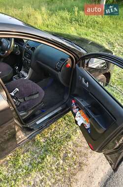 Седан Geely Emgrand 7 (EC7) 2013 в 