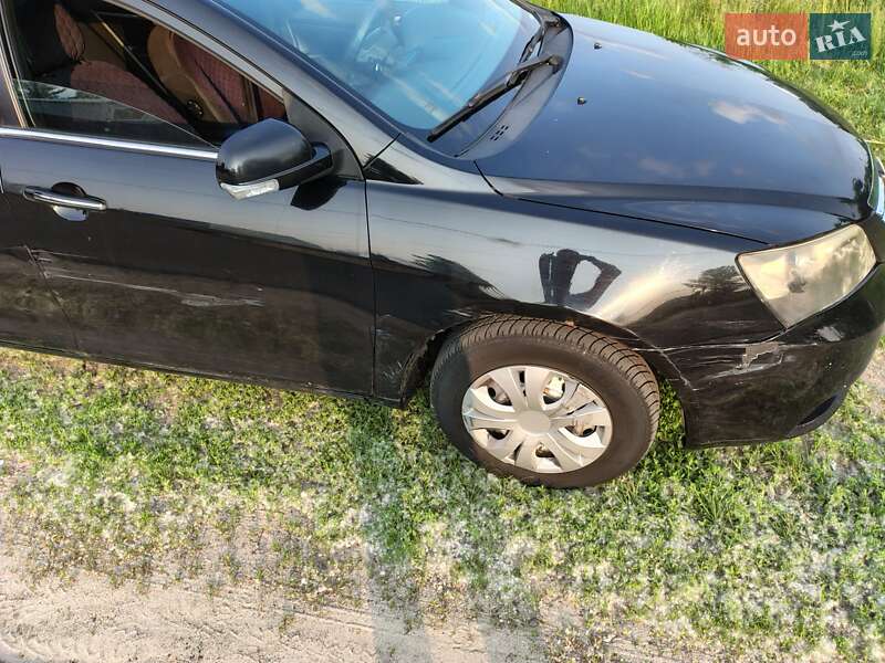 Седан Geely Emgrand 7 (EC7) 2013 в Украинке