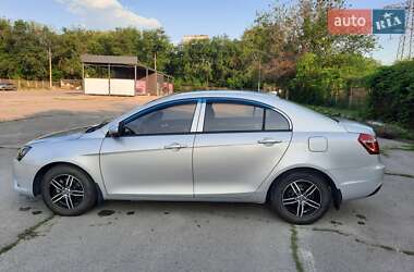 Седан Geely Emgrand 7 (EC7) 2017 в 