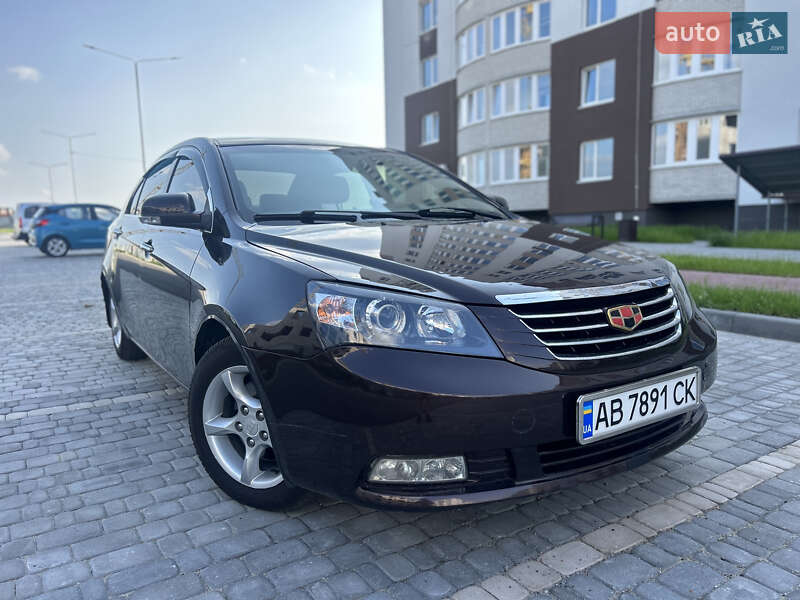 Седан Geely Emgrand 7 (EC7) 2012 в 