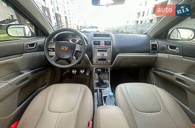 Седан Geely Emgrand 7 (EC7) 2012 в 