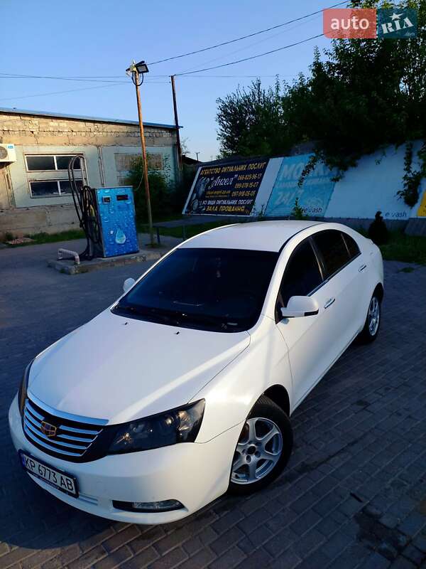 Седан Geely Emgrand 7 (EC7) 2013 в 