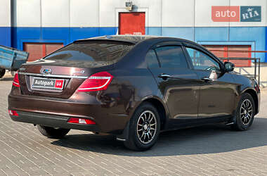 Седан Geely Emgrand 7 (EC7) 2017 в 