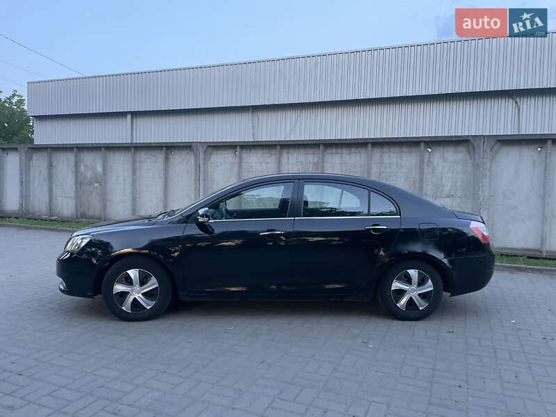 Седан Geely Emgrand 7 (EC7) 2013 в Черкасах