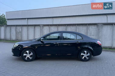 Седан Geely Emgrand 7 (EC7) 2013 в 
