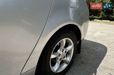 Седан Geely Emgrand 7 (EC7) 2013 в 