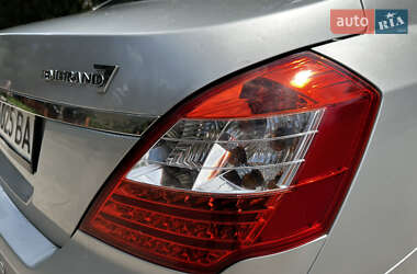 Седан Geely Emgrand 7 (EC7) 2013 в 