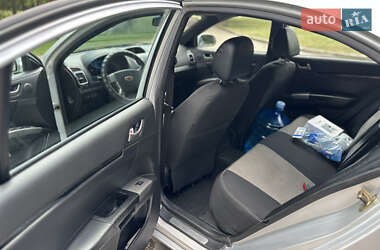 Седан Geely Emgrand 7 (EC7) 2013 в 