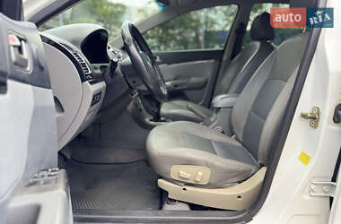 Седан Geely Emgrand 7 (EC7) 2013 в 