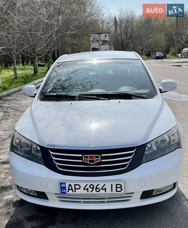 Седан Geely Emgrand 7 (EC7) 2013 в 