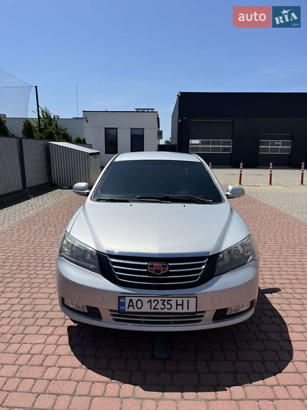 Седан Geely Emgrand 7 (EC7) 2014 в 
