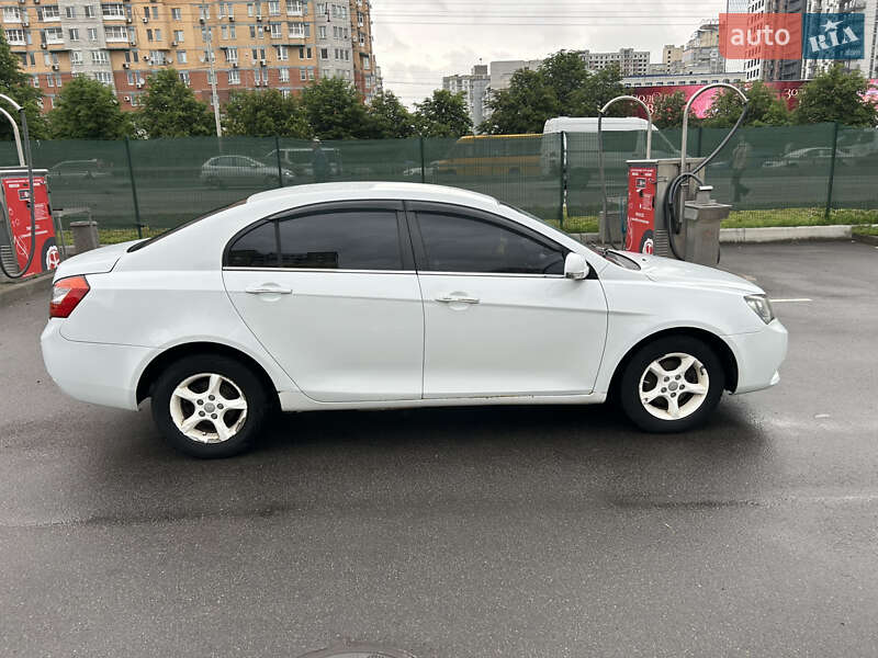 Седан Geely Emgrand 7 (EC7) 2014 в Києві