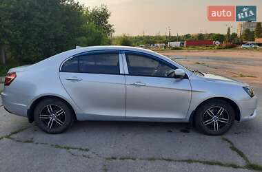 Седан Geely Emgrand 7 (EC7) 2017 в 