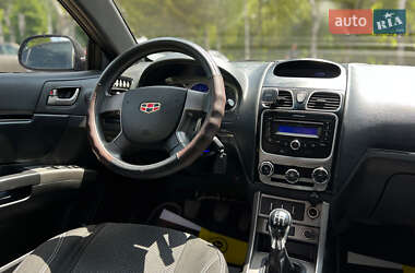 Седан Geely Emgrand 7 (EC7) 2013 в 