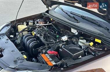Хэтчбек Geely Emgrand 7 (EC7) 2013 в 