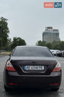 Седан Geely Emgrand 7 (EC7) 2014 в 