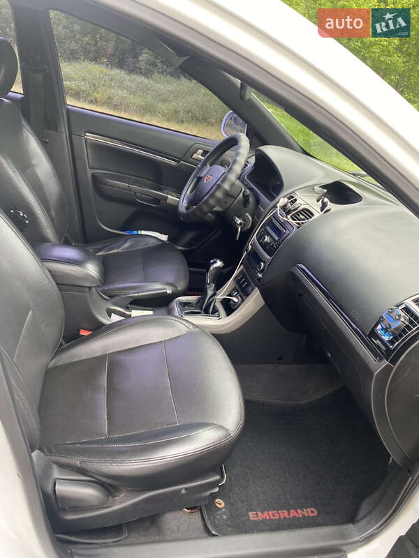 Седан Geely Emgrand 7 (EC7) 2013 в Александрие