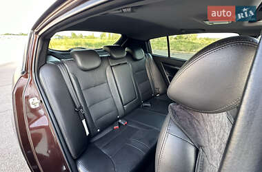 Хетчбек Geely Emgrand 7 (EC7) 2013 в 