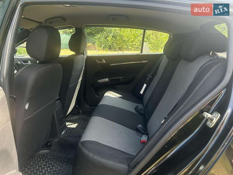 Хэтчбек Geely Emgrand 7 (EC7) 2013 в Тульчине