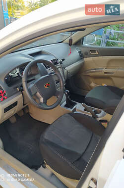 Хэтчбек Geely Emgrand 7 (EC7) 2011 в 