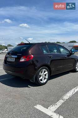 Хэтчбек Geely Emgrand 7 (EC7) 2013 в 