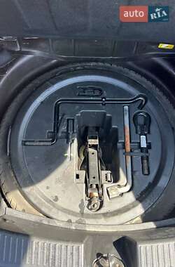 Хэтчбек Geely Emgrand 7 (EC7) 2013 в 