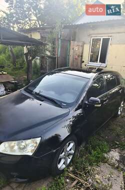 Хетчбек Geely Emgrand 7 (EC7) 2013 в 