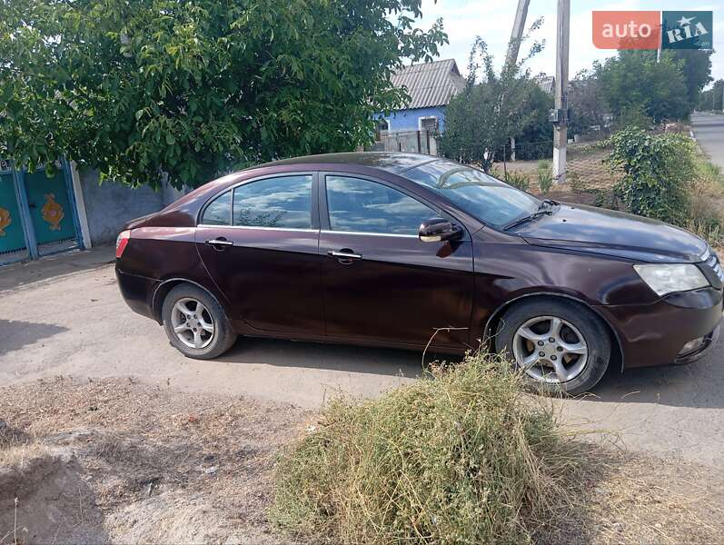 Седан Geely Emgrand 7 (EC7) 2012 в Вознесенську